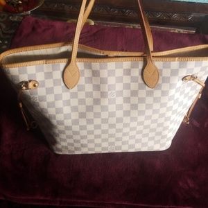 Authentic Louis-Vuitton Neverfull MM Damier Azur